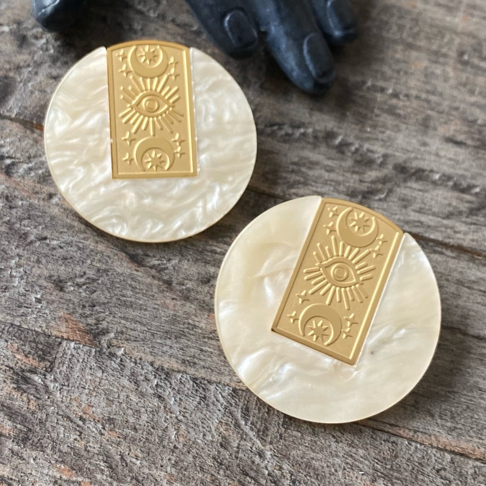 New Gold Celestial Disk Statement Earrings - image 2